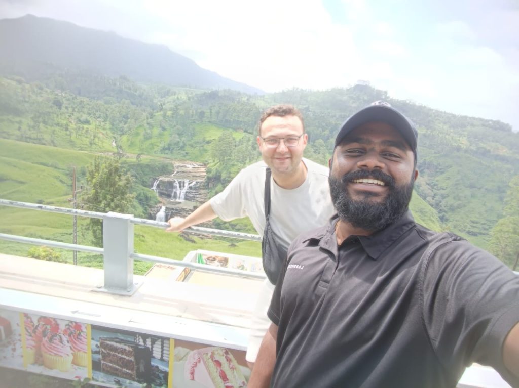 Private chauffeur tour experience in Sri Lanka - Olanka Tours