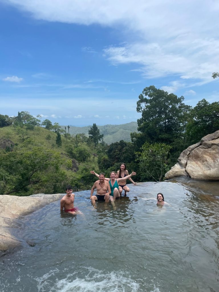 Sri Lanka private holiday journey and guest experience - Olanka Tours