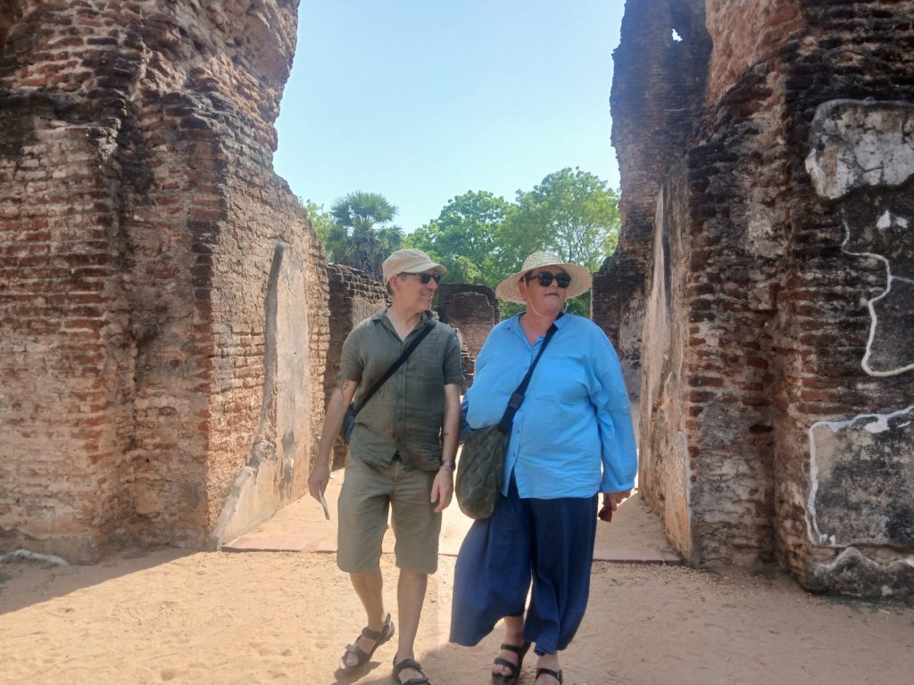 Exploring Sri Lanka beautiful destinations with Olanka Tours