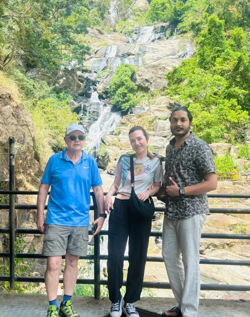 Island travel moments and sightseeing with Olanka Tours Sri Lanka