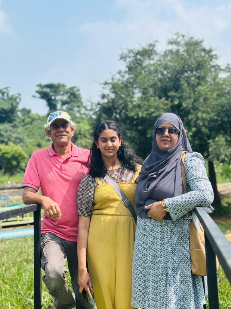 Guests exploring the natural beauty of Sri Lanka with Olanka Tours