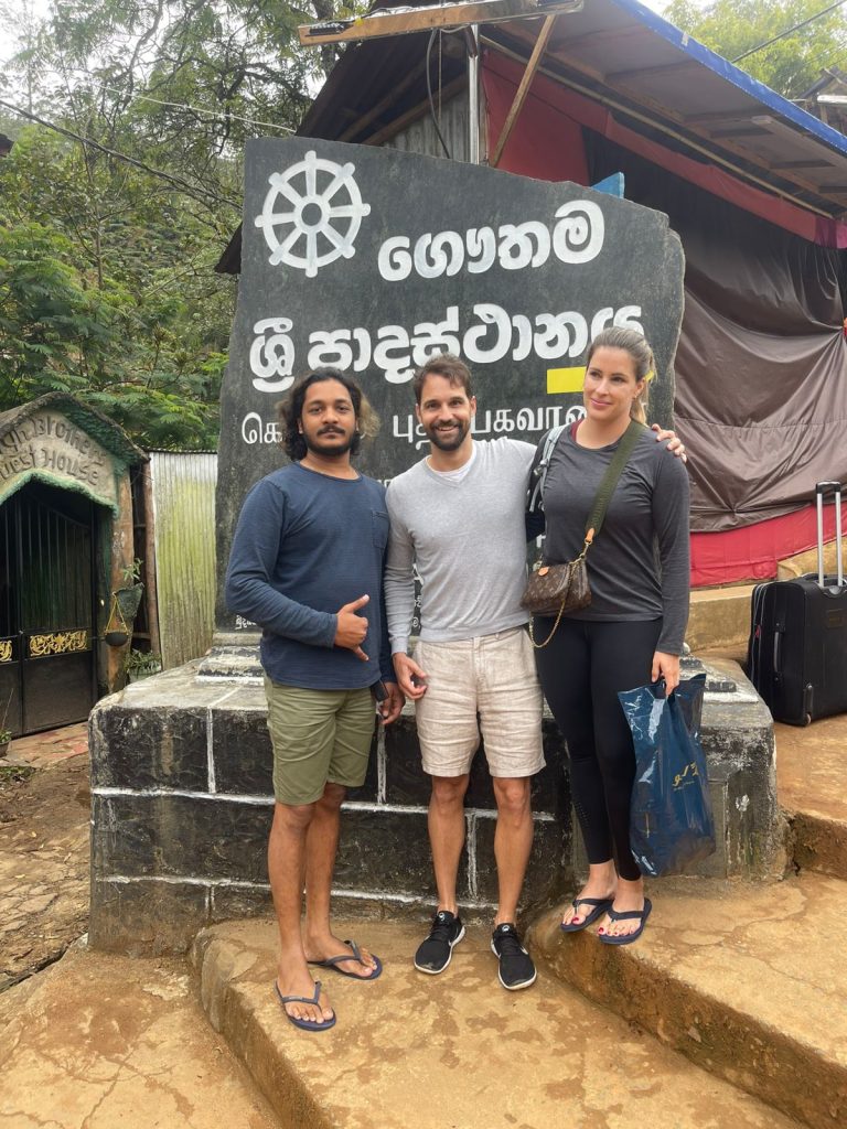 Island travel moments and sightseeing with Olanka Tours Sri Lanka