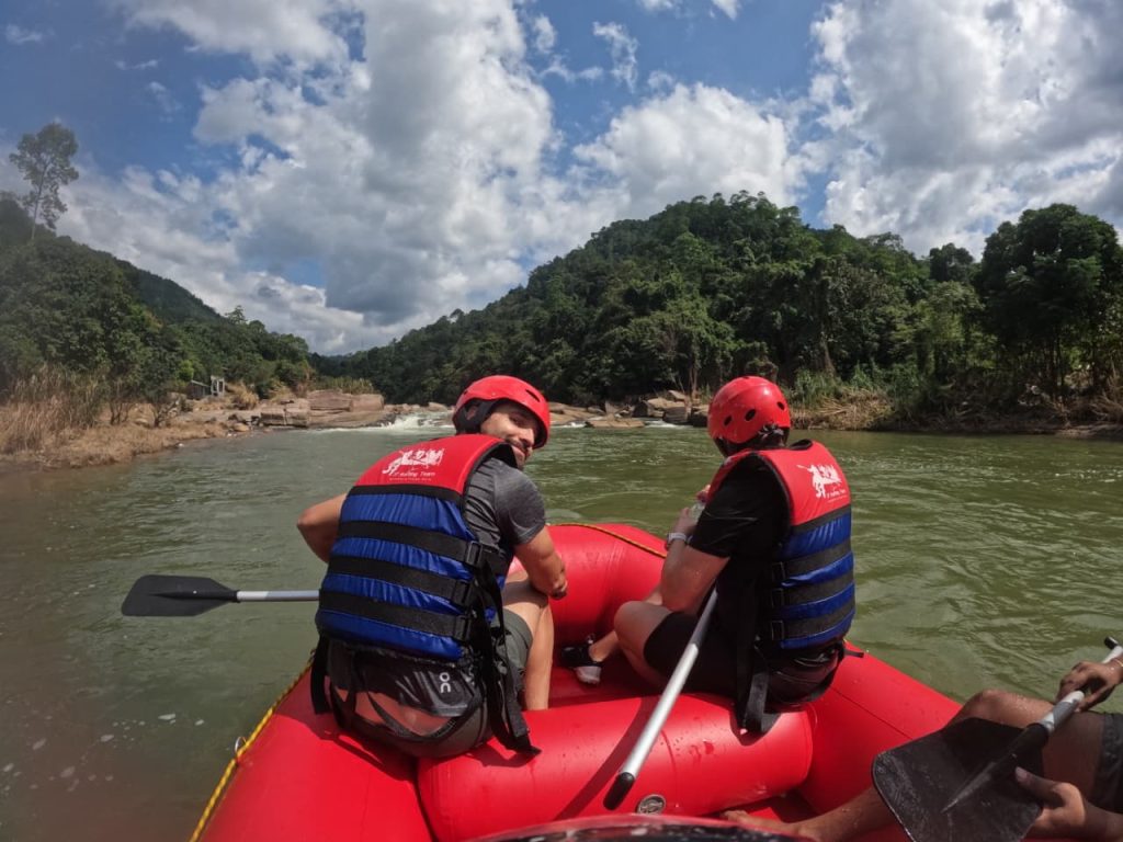 Sightseeing and private tour adventure in Sri Lanka - Olanka Tours